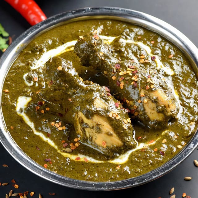 Palak Chicken.